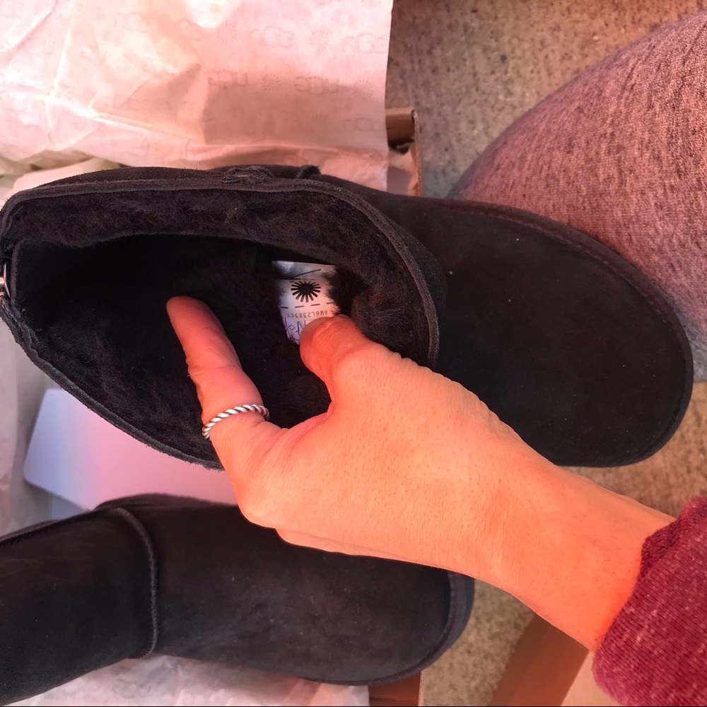 UGG AUTHENTIC WOMENS ZIP CLASSICS Sz 7,10,11 new - Picture 4 of 8
